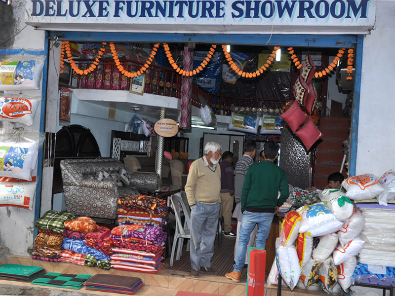 Deluxe Furniture Showroom in Bhawarna, Palampur