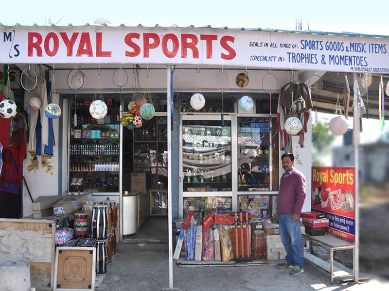 Royal Sports shop in Bhawarna, Palampur