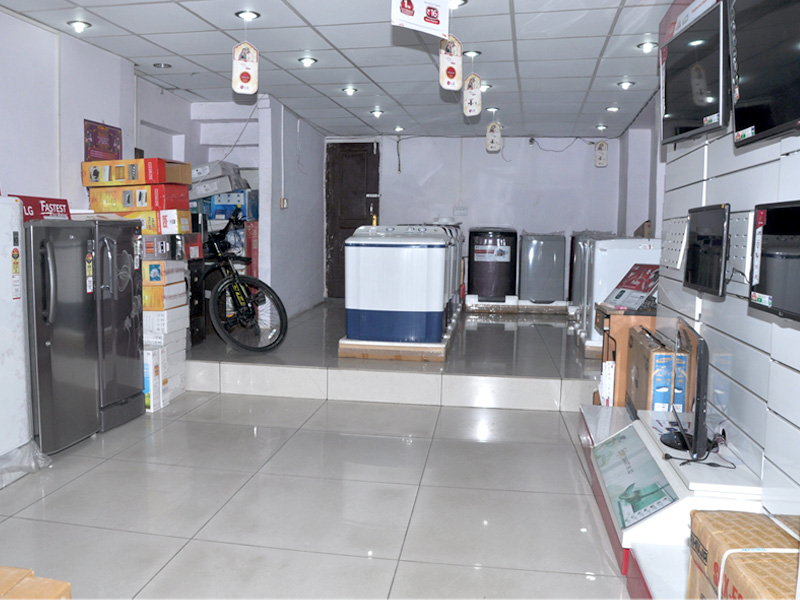 Gujjar Mal Sansar Chand elctronic shop in Palampur
