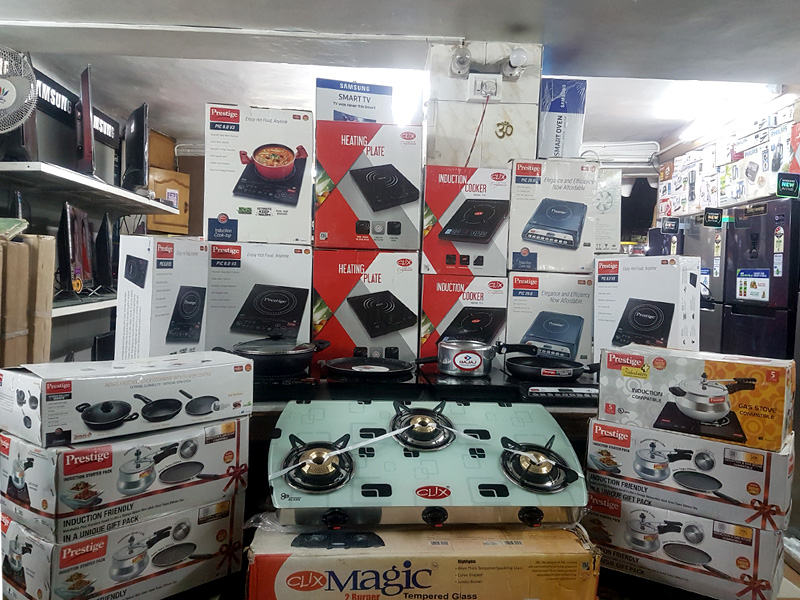 Sansar Chand Sood - Electronic Showroom in Palampur
