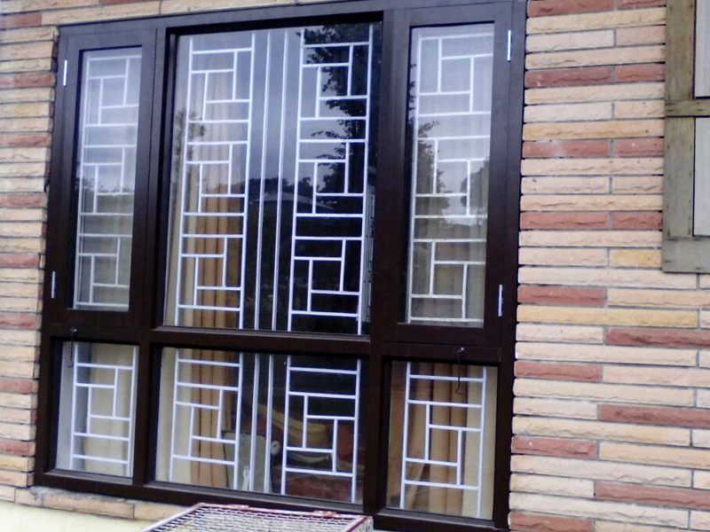 Steel Railings and Blinds 