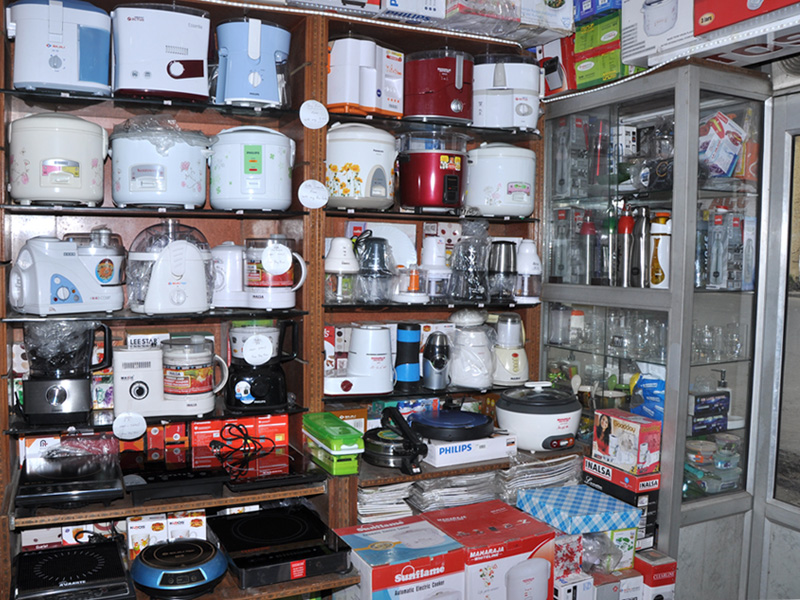 Circuit City Electronic Goods shop in Palampur