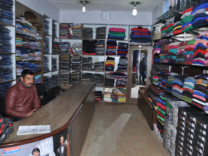 Public Selection Readymade Garments in Bhawarna, Palampur