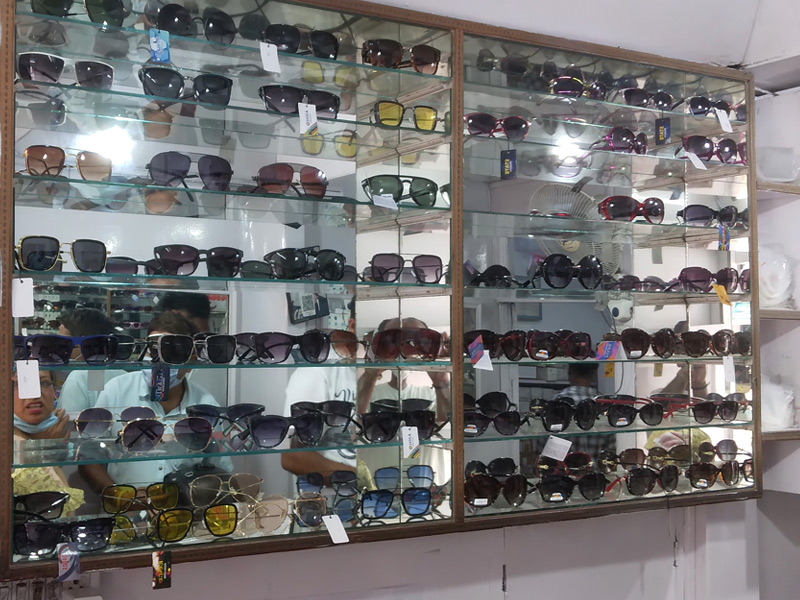 Bharat optical -  branded sunglasses, lens, contact lens